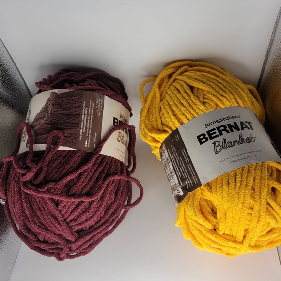 Bernat Blanket Yarnspirations (NWT) - Picture 2 of 9